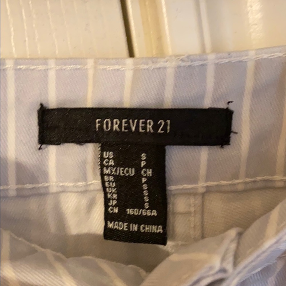 Forever 21 skirt - Picture 4 of 4